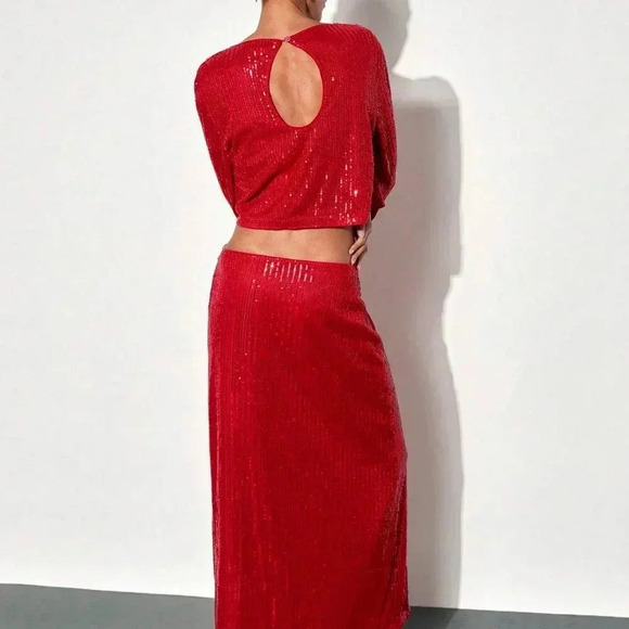 Red Party Women's Elegant Sparkling Sequin Side Slit Dress Set - Picture 3 of 6